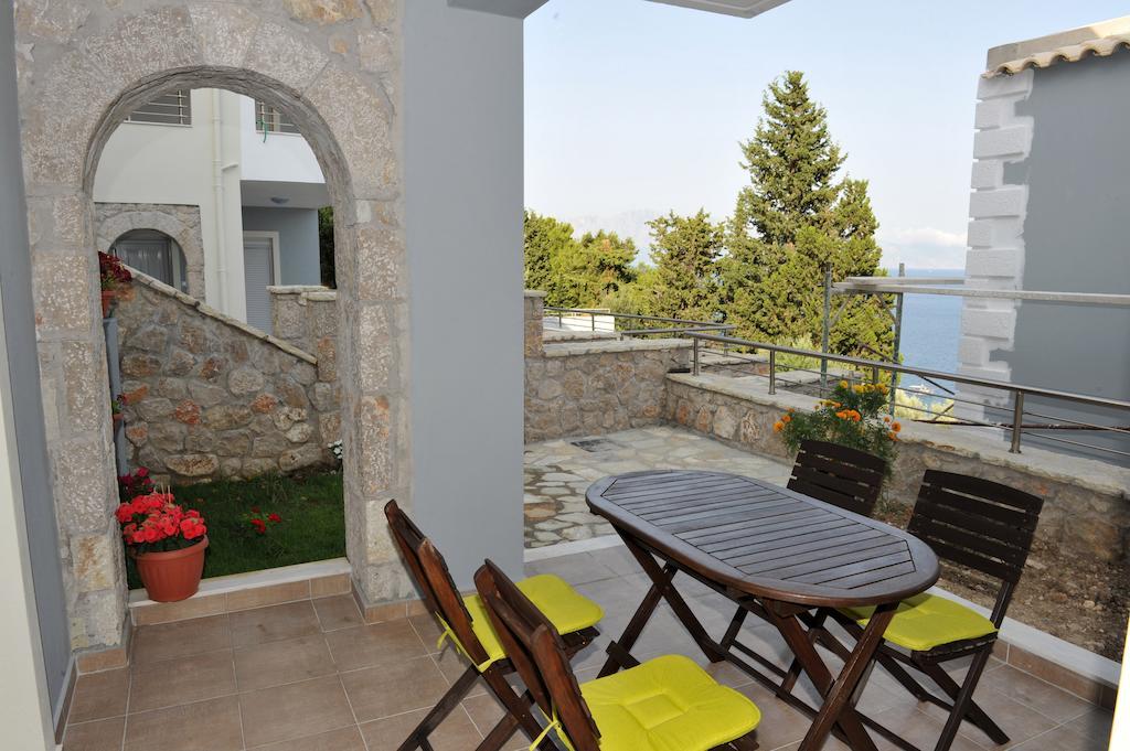 Lemon Tree Villa Nydri  Bilik gambar