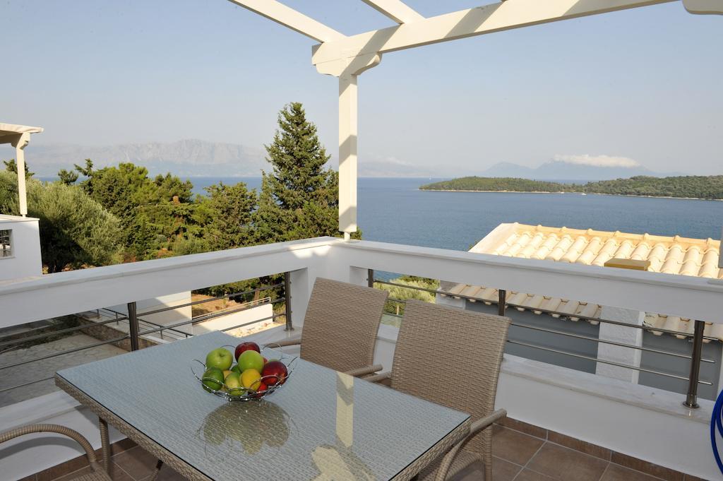 Lemon Tree Villa Nydri  Bilik gambar